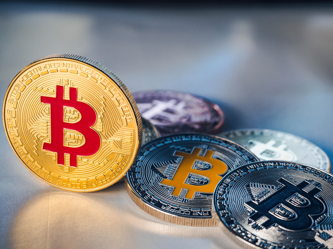 公链Solayer推出USDC结算的金融卡！刷卡有机会获得代币Layer